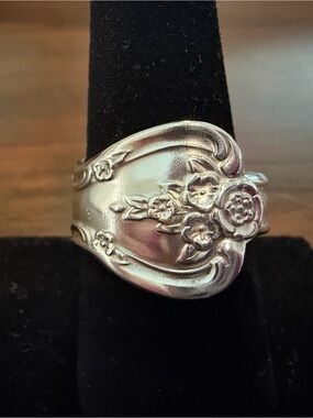 Magnolia Spoon Ring Size 8.5
